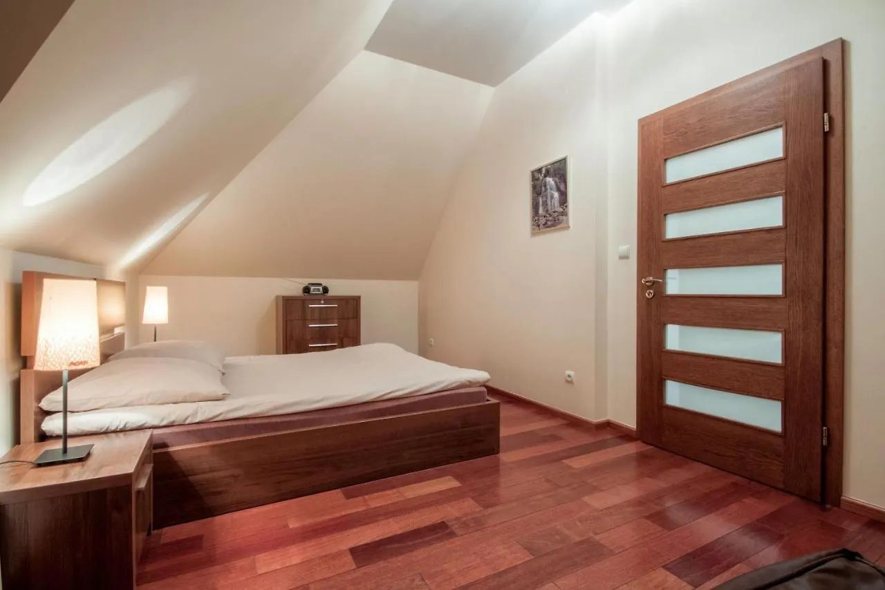 Apartserwis - Gorace Zrodla Apartament Morskie Oko Zakopane Polen