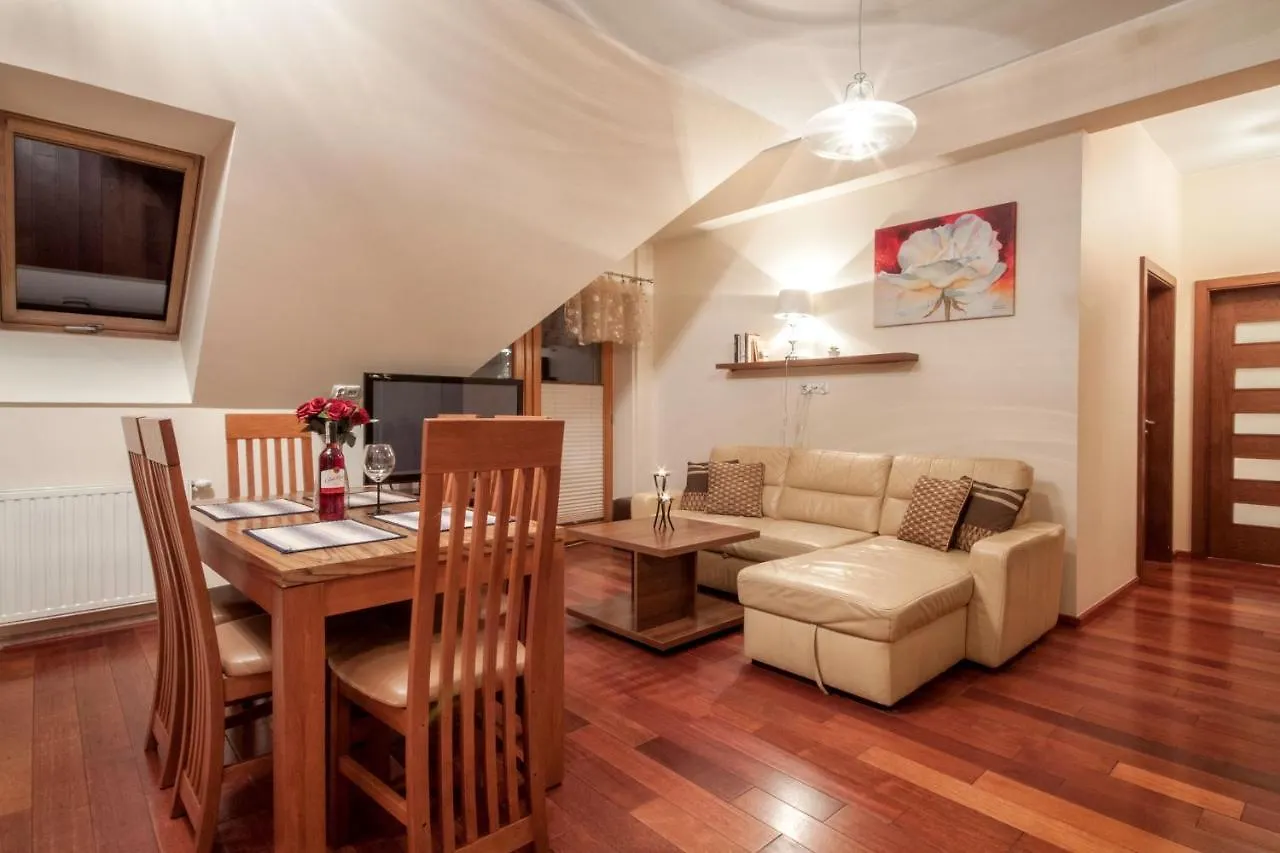 Apartserwis - Gorace Zrodla Apartament Morskie Oko Zakopane 0*,  Polen